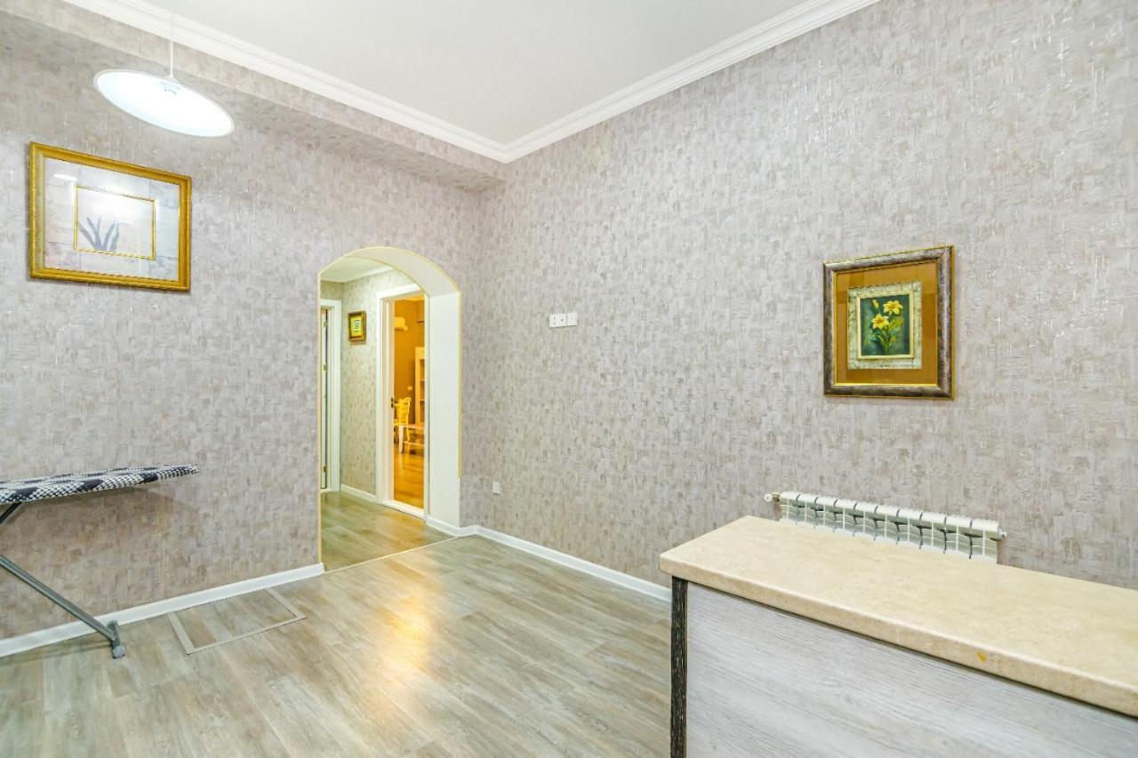 M Estate 1 Room Targovu Баку Екстериор снимка