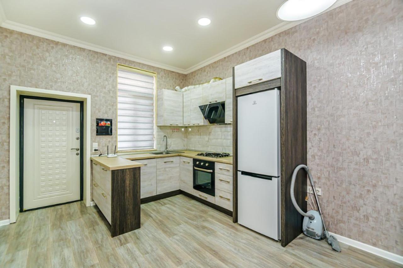 M Estate 1 Room Targovu Баку Екстериор снимка