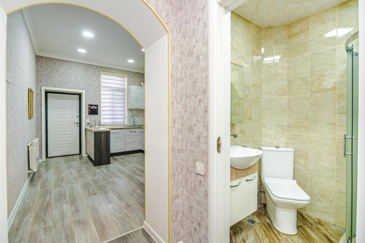 M Estate 1 Room Targovu Баку Екстериор снимка