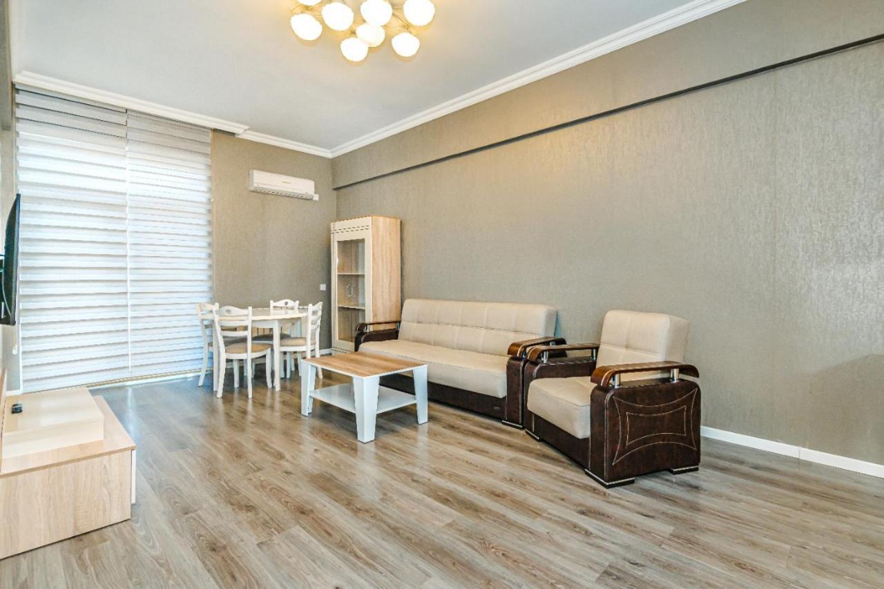 M Estate 1 Room Targovu Баку Екстериор снимка