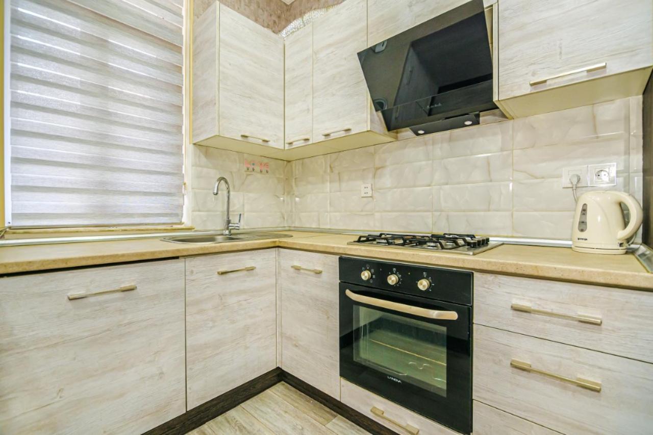 M Estate 1 Room Targovu Баку Екстериор снимка